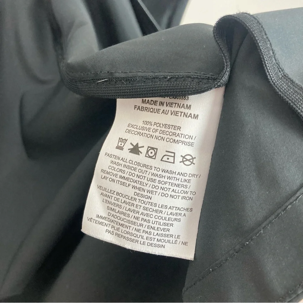 Nike Repel Lightweight Running Jacket in Black XS